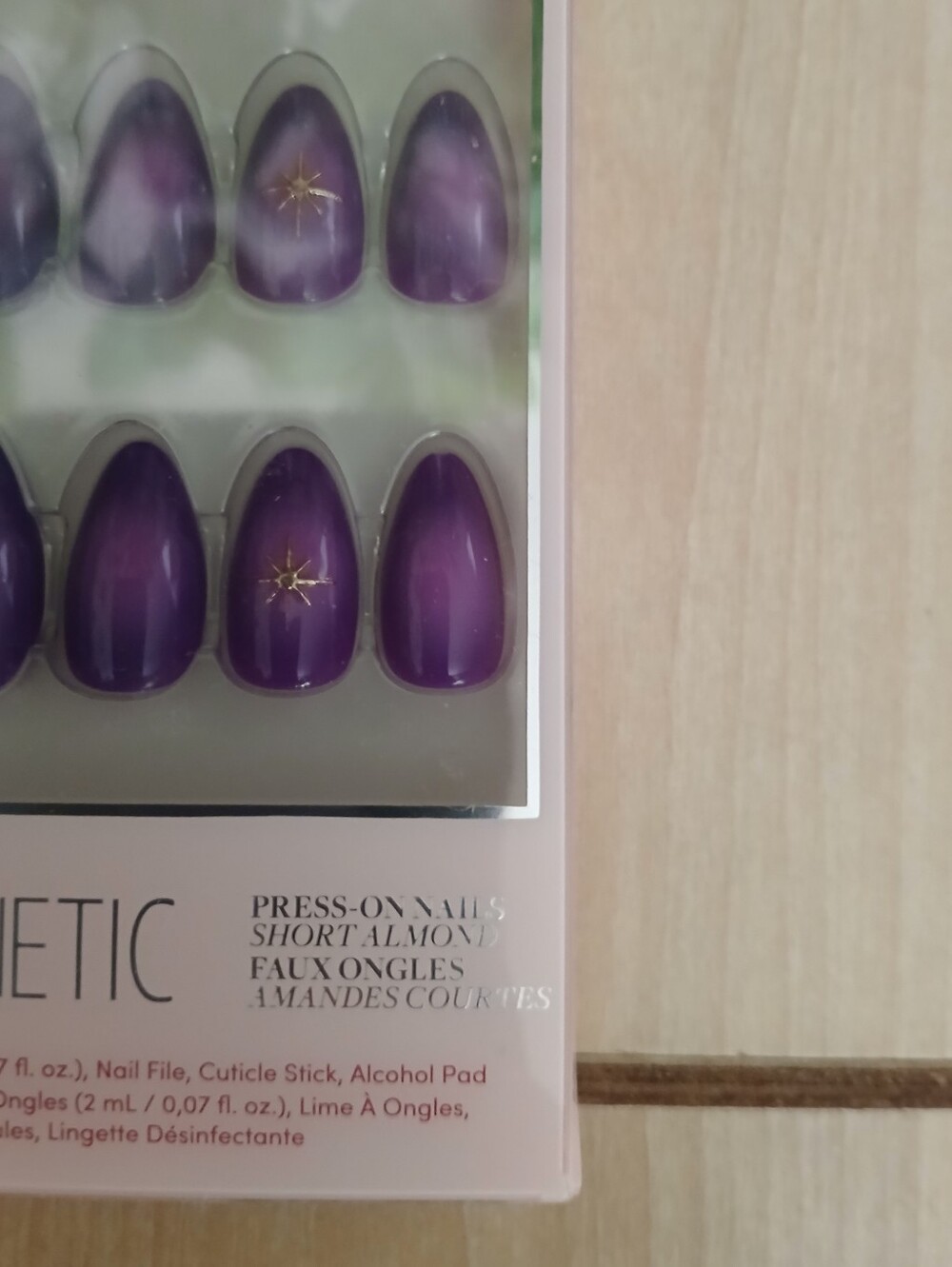 Glamnetics Press On Nails In Short Almond Color ~ Tarot ~ A Beaury - Picture 2 of 3